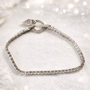 Watch Over Me Angel Wing Crystal Bracelet – Symbolic Protection Jewelry